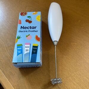NIB Nectar Electric Frother